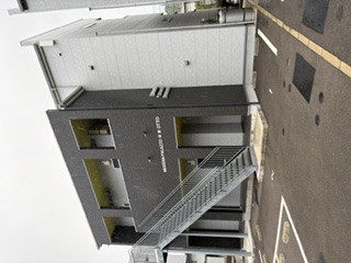 MODERNPARAZZO 貝津OTTO