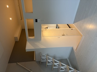 MODERNPARAZZO 貝津OTTO